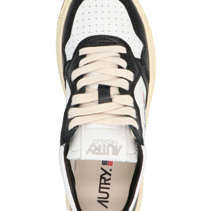 Autry Medalist Low Sneakers