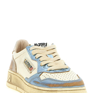 Autry Medalist Low Super Vintage Sneakers