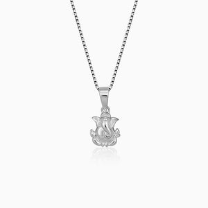 Silver Ganpati Pendant with Box Chain