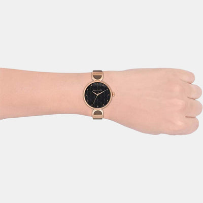 Brooke Women Quartz Black Dial Analog Leather Watch AX5329