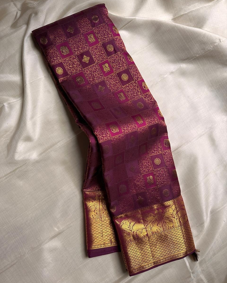 Prettiest Purple Soft Silk Saree With Improbable  Blouse Piece