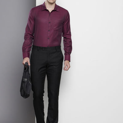 Men's Purple Slim Fit Solid Formal Shirt