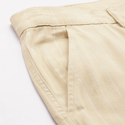 Men's White Relaxed Fit Geometric Print Cargos