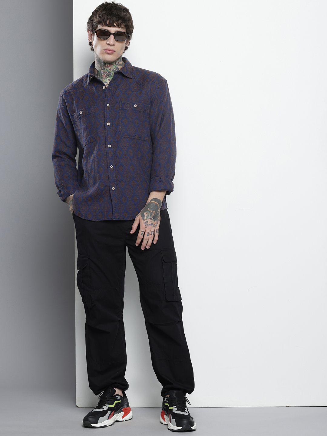 Men's Navy Blue Relaxed Fit Textured Resort Wear Shirt