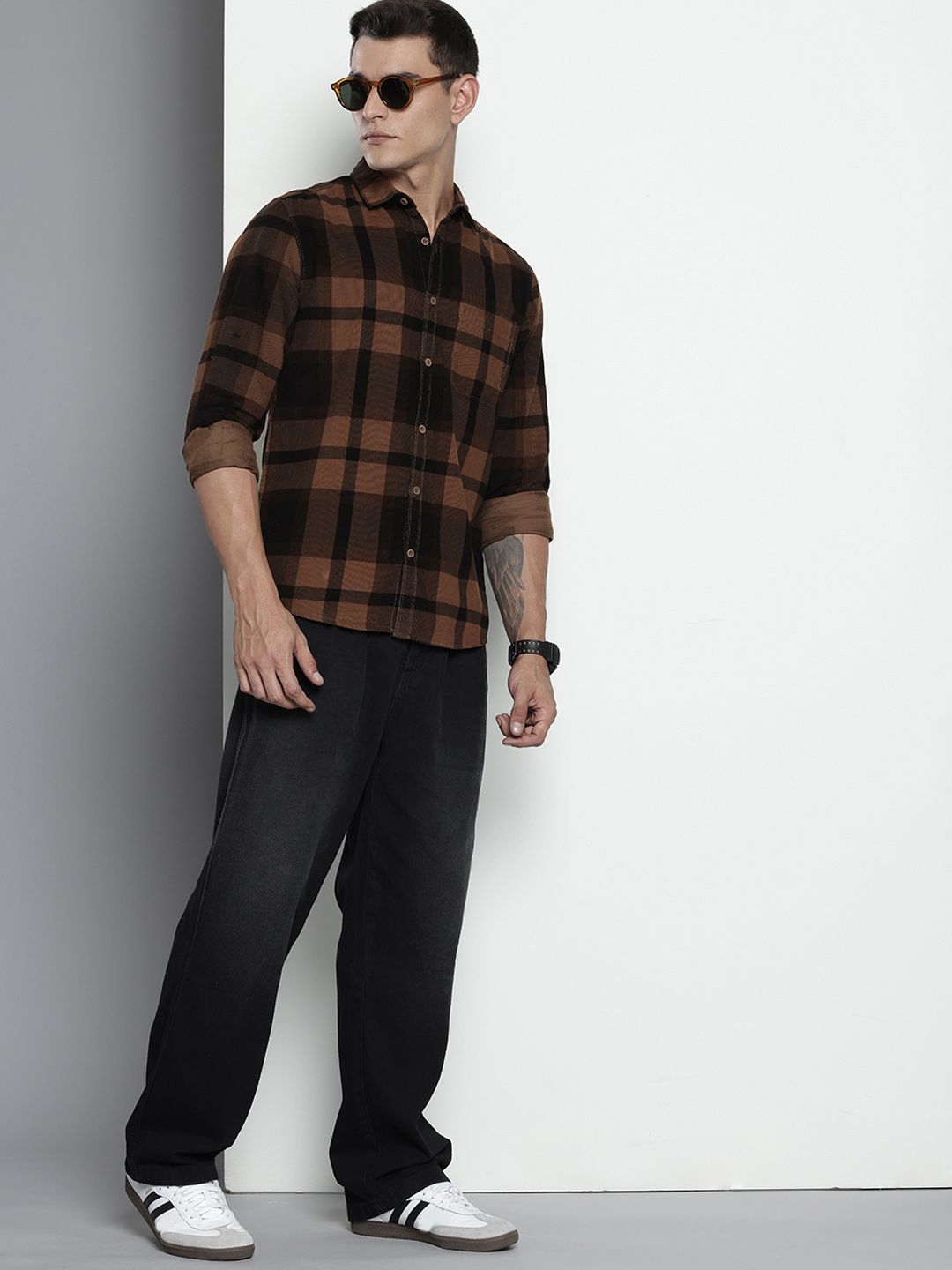 Men's Brown Regular Fit Checked Casual Shirt