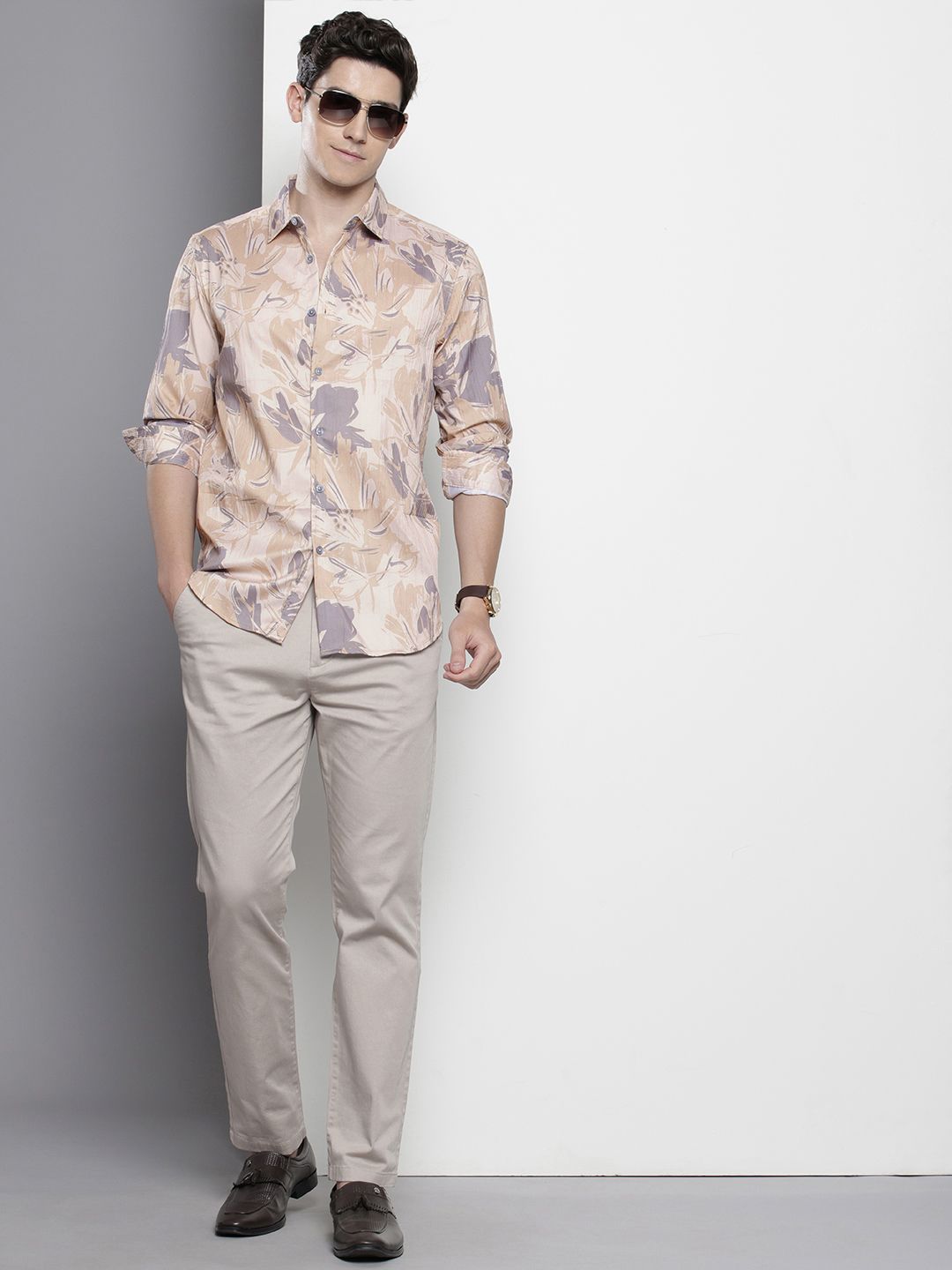 Men's Beige Slim Fit Abstract Print Party Wear Shirt
