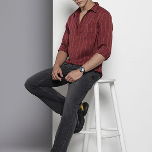 Men's Maroon Slim Fit Vertical Striped Casual Shirt