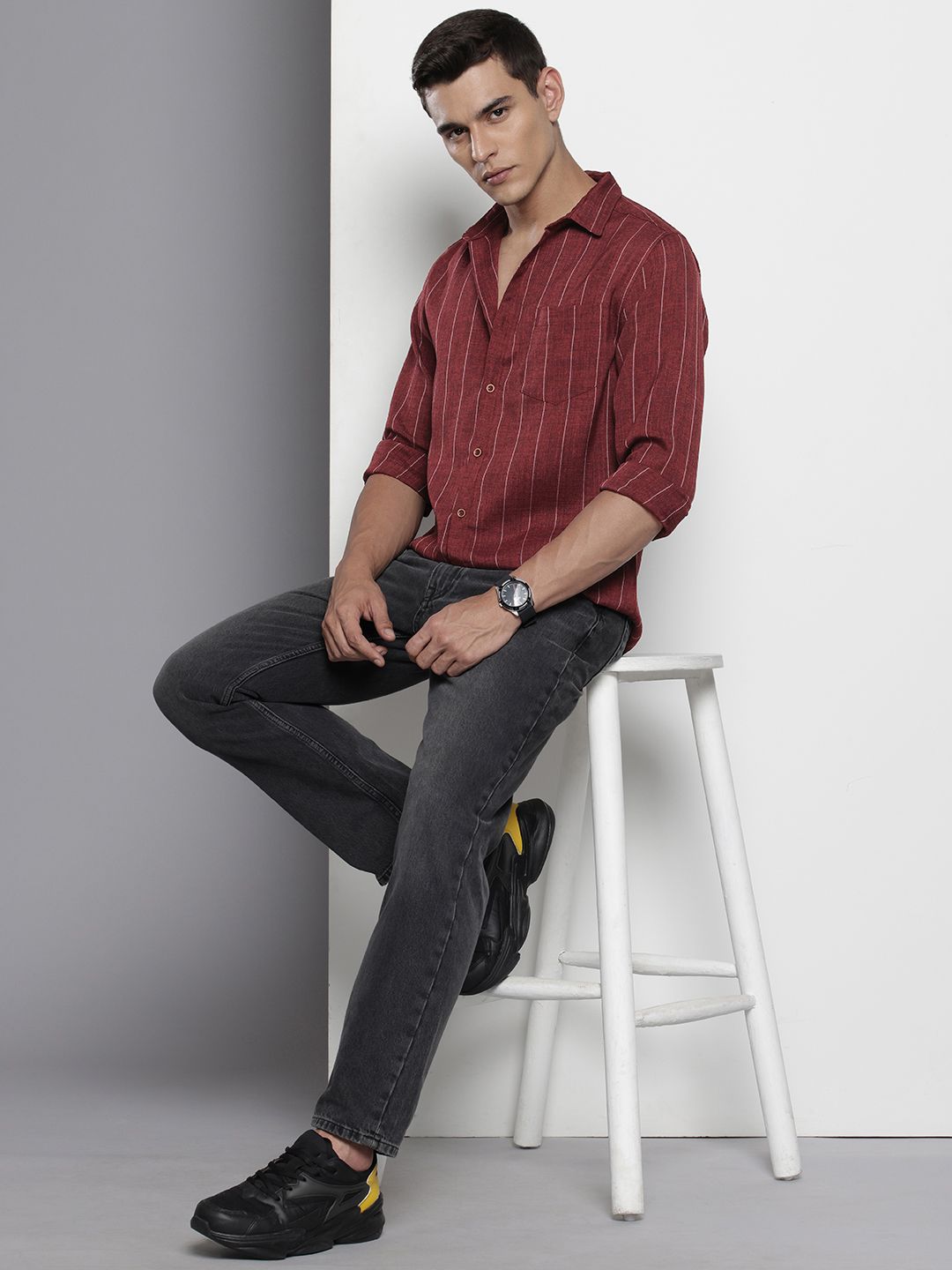 Men's Maroon Slim Fit Vertical Striped Casual Shirt