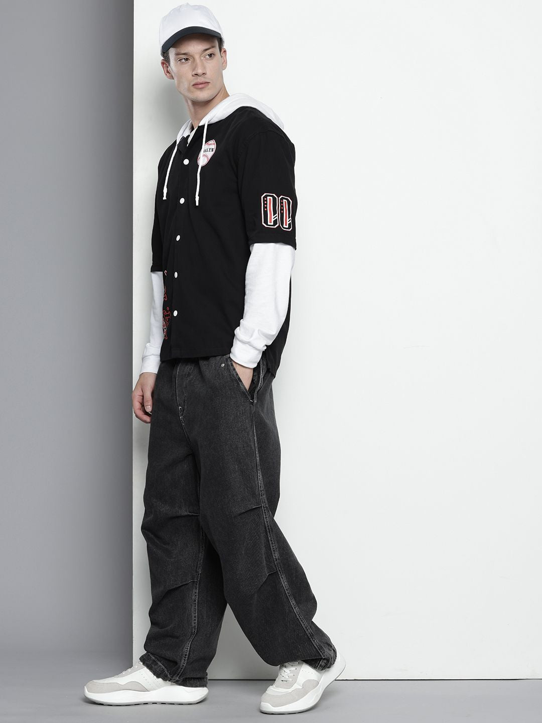 Men's Black Regular Fit Graphic Street Wear Shirt