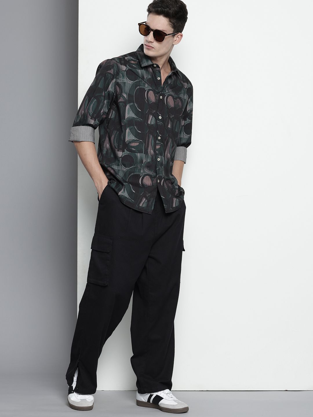 Men's Black Slim Fit Abstract Print Party Wear Shirt