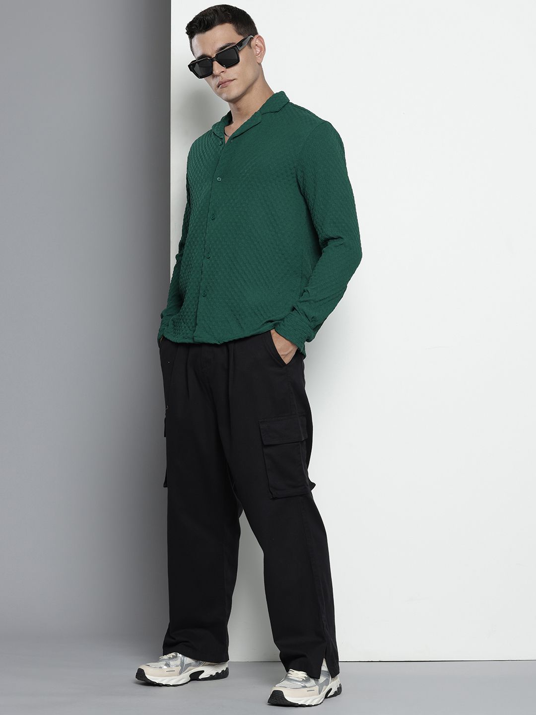 Men's Green Relaxed Fit Solid Resort Wear Shirt