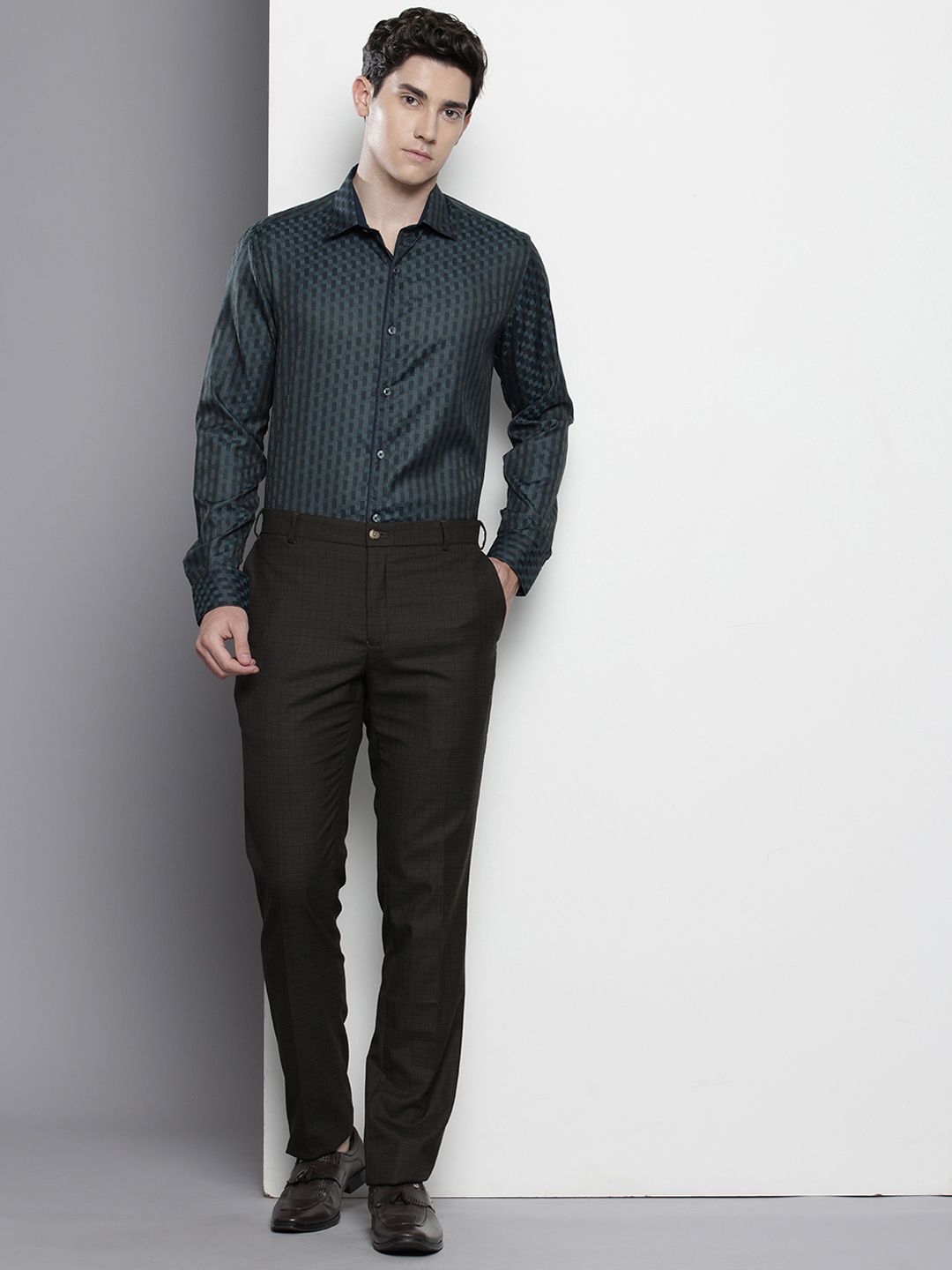 Men's Green Slim Fit Checked Formal Shirt