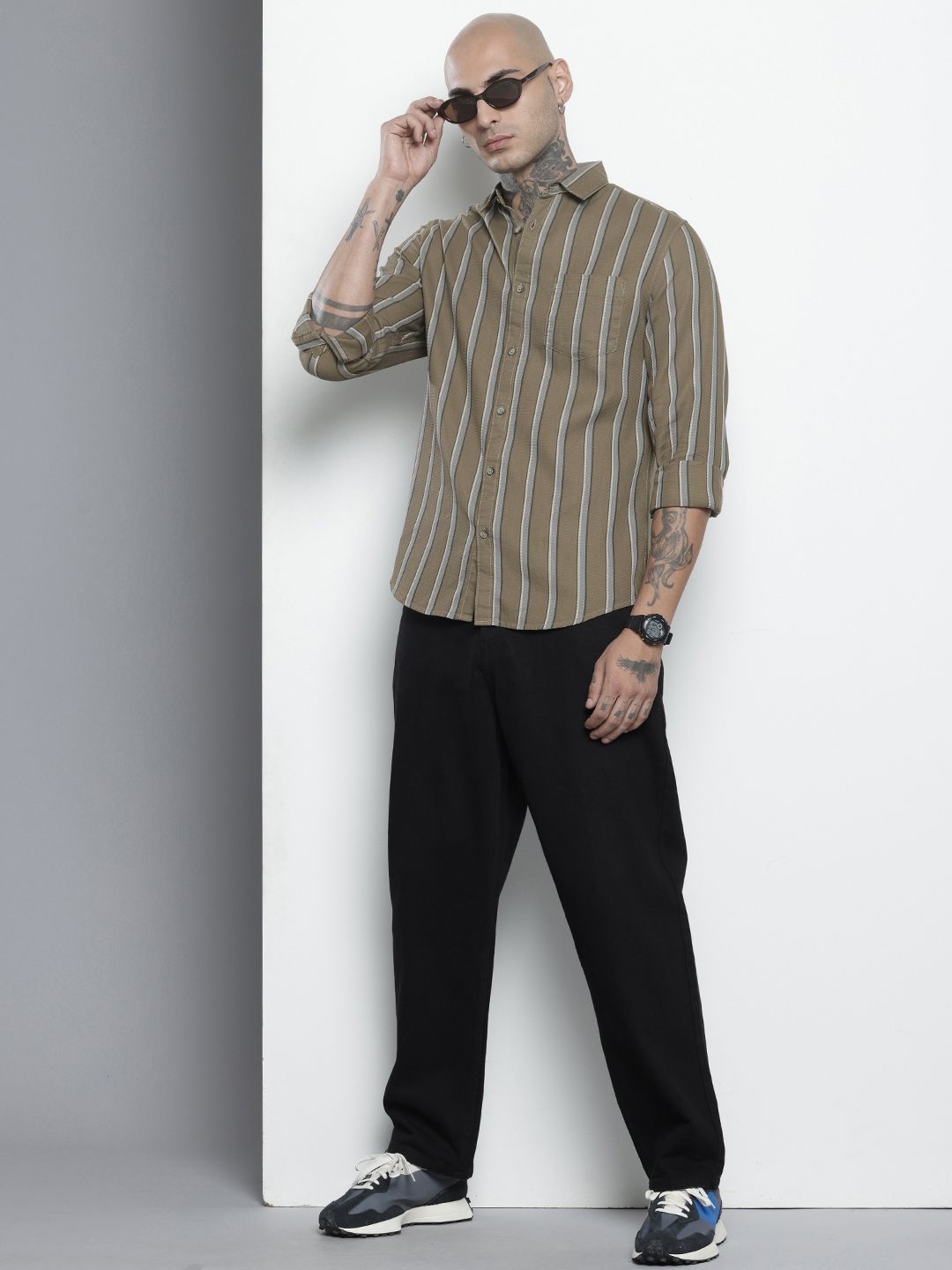 Men's Green Slim Fit Striped Casual Shirt