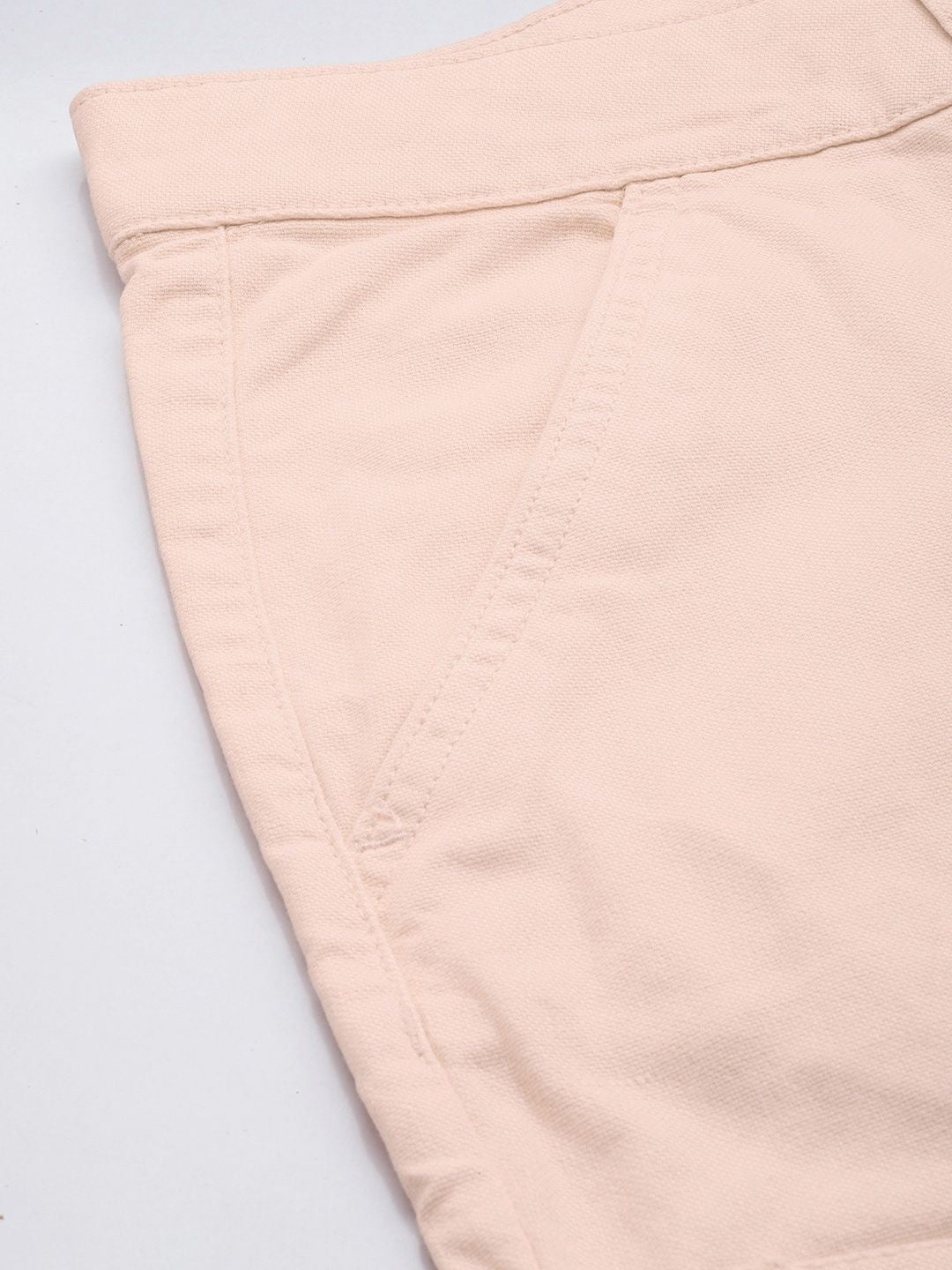 Men's Pink Relaxed Fit Patched Utility Shorts