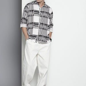 Men's Black Relaxed Fit Geometric Print Resort Wear Shirt