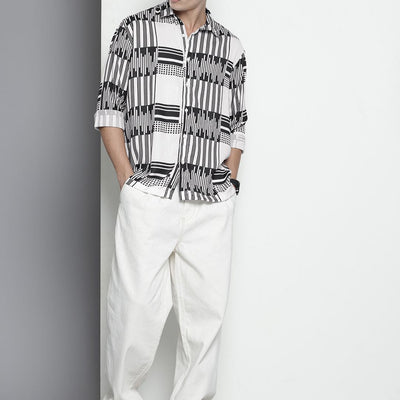 Men's Black Relaxed Fit Geometric Print Resort Wear Shirt