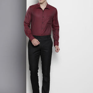 Men's Burgundy Slim Fit Solid Formal Shirt