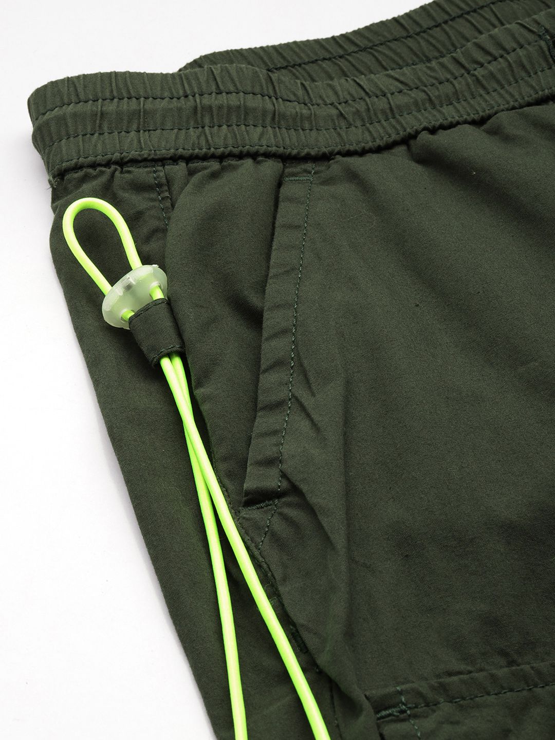 Men's Green Relaxed Fit Solid Utility Cargo Jogger