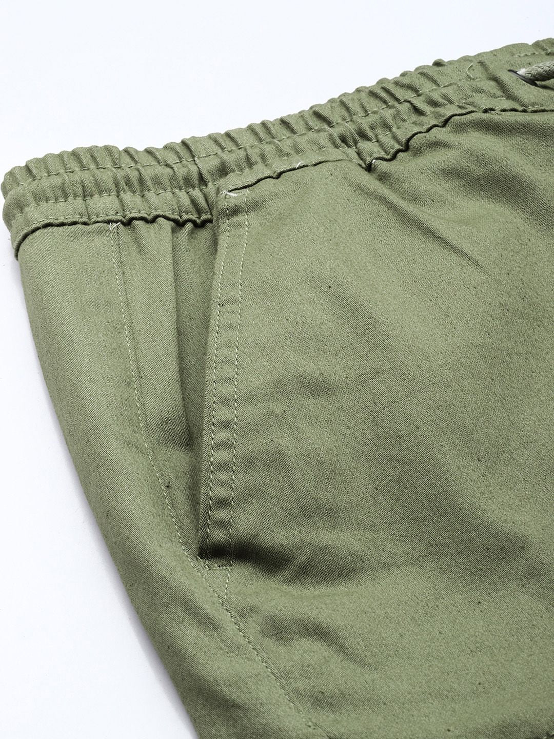 Men's Green Regular Fit Solid Utility Cargo Jogger