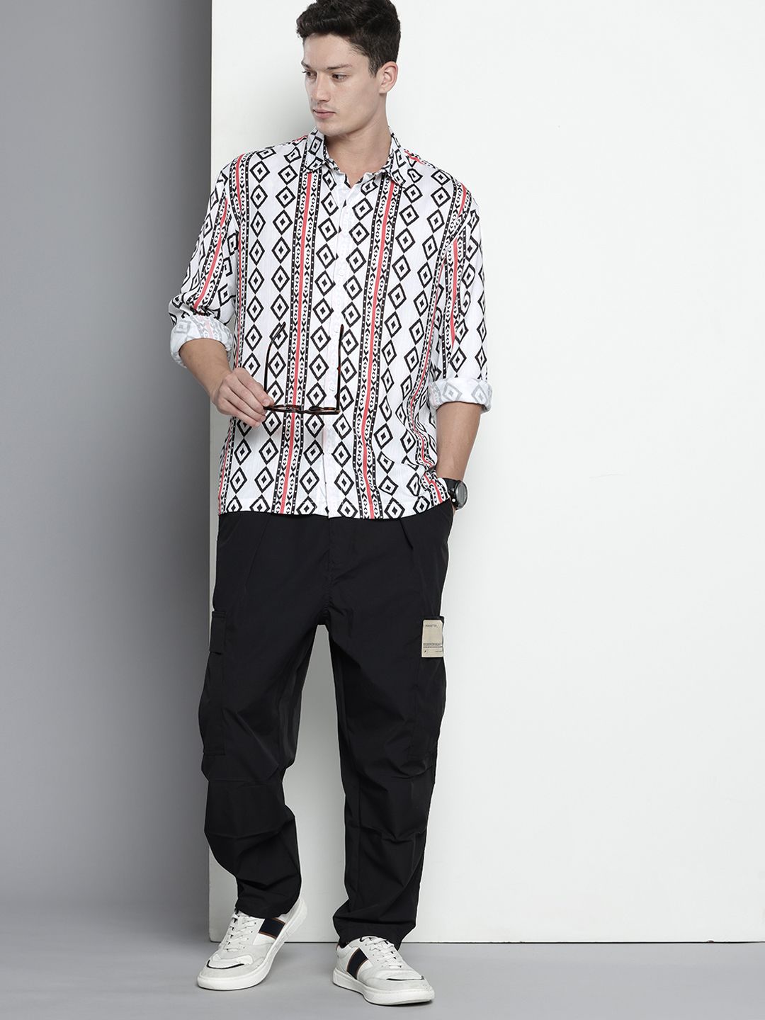 Men's White Relaxed Fit Geometric Print Resort Wear Shirt