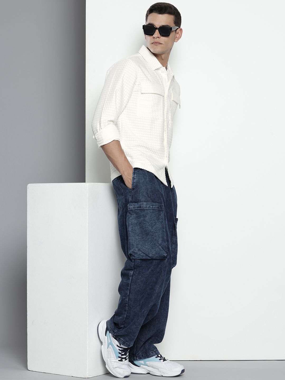 Men's White Regular Fit Textured Resort Wear Shirt