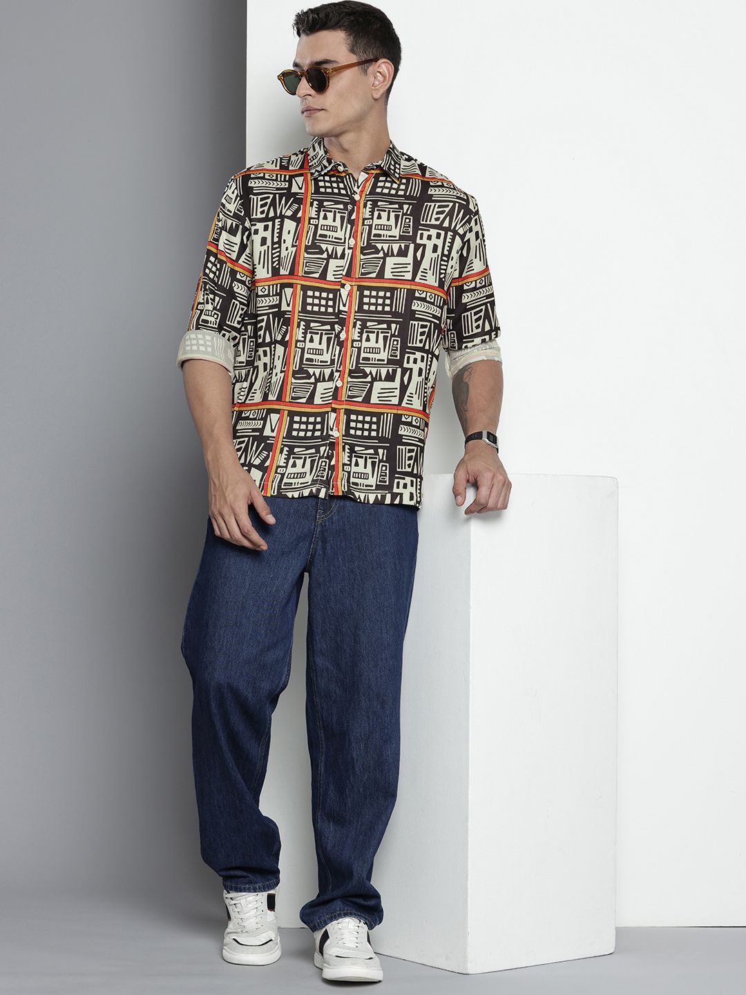 Men's Beige Relaxed Fit Geometric Print Resort Wear Shirt