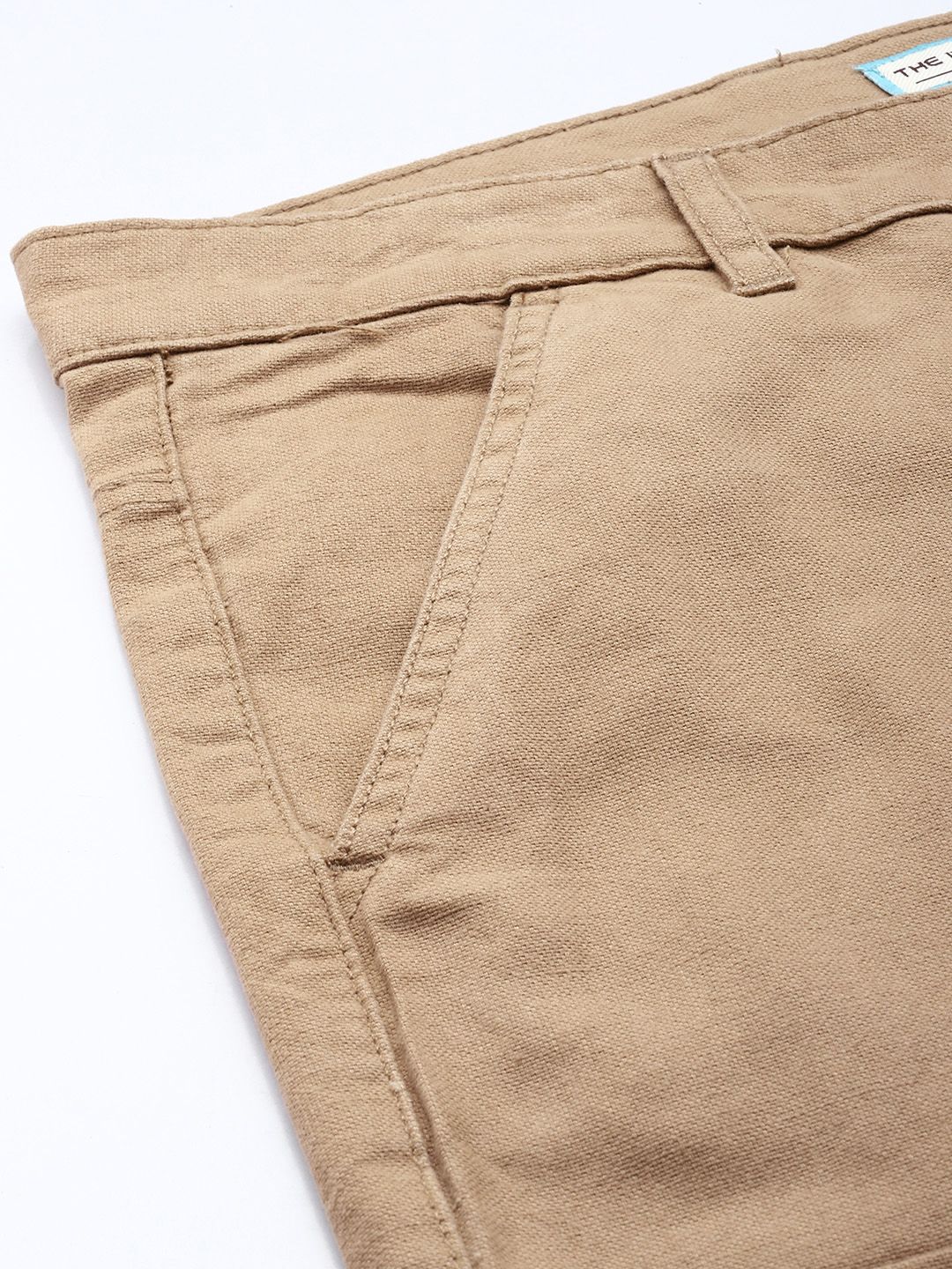 Men's Beige Relaxed Fit Solid Cargos