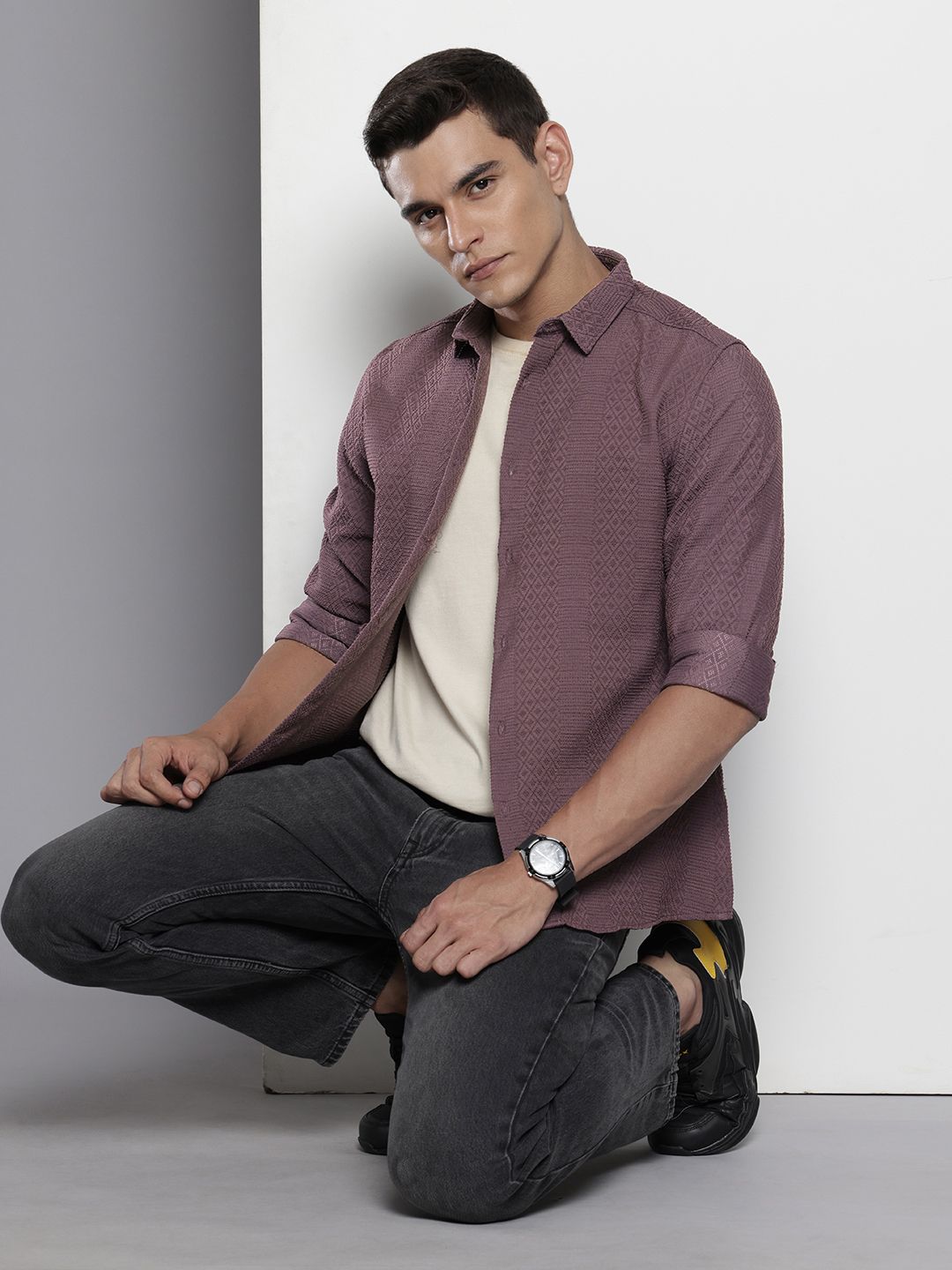 Men's Purple Regular Fit Solid Resort Wear Shirt