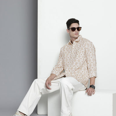 Men's Beige Relaxed Fit Geometric Print Casual Shirt