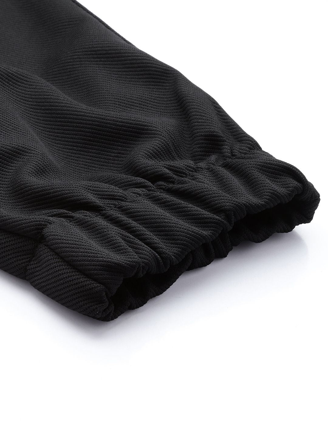 Men's Black Relaxed Fit Textured Cargo Joggers