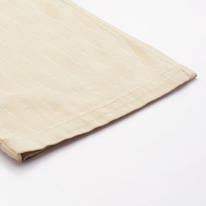 Men's White Relaxed Fit Geometric Print Cargos