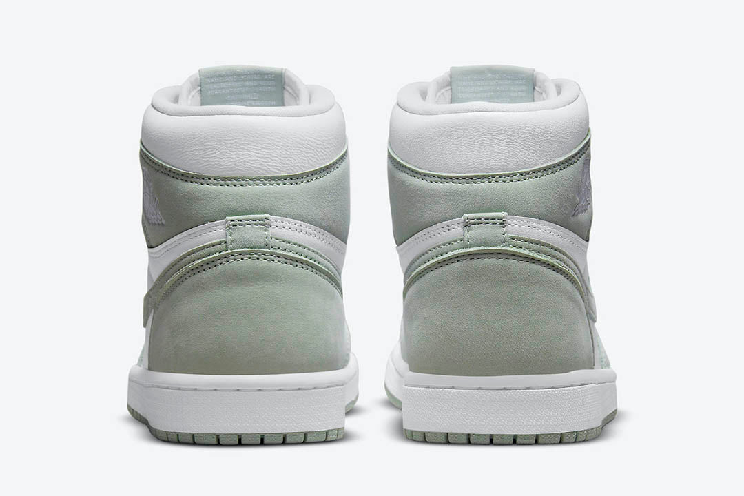 Wmns Air Jordan 1 Retro High OG Seafoam