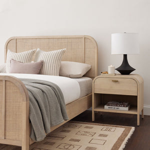 Coulwood Table Lamp