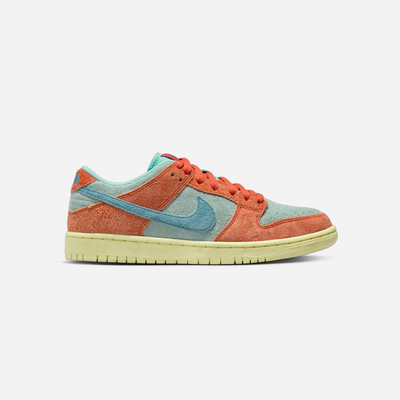 Nike SB Dunk Low Orange Emerald Rise