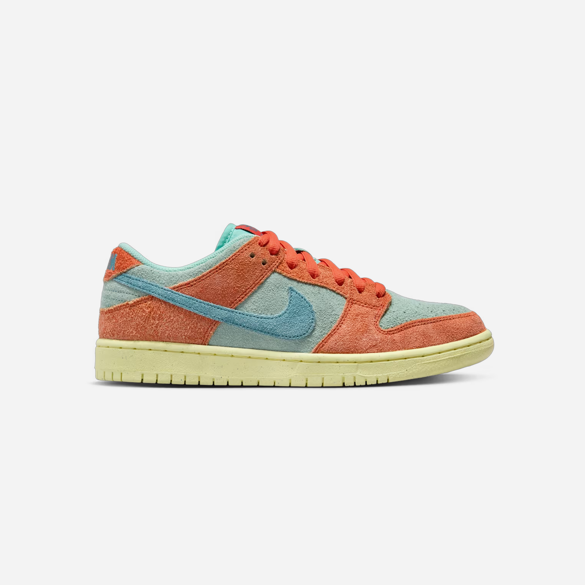 Nike SB Dunk Low Orange Emerald Rise
