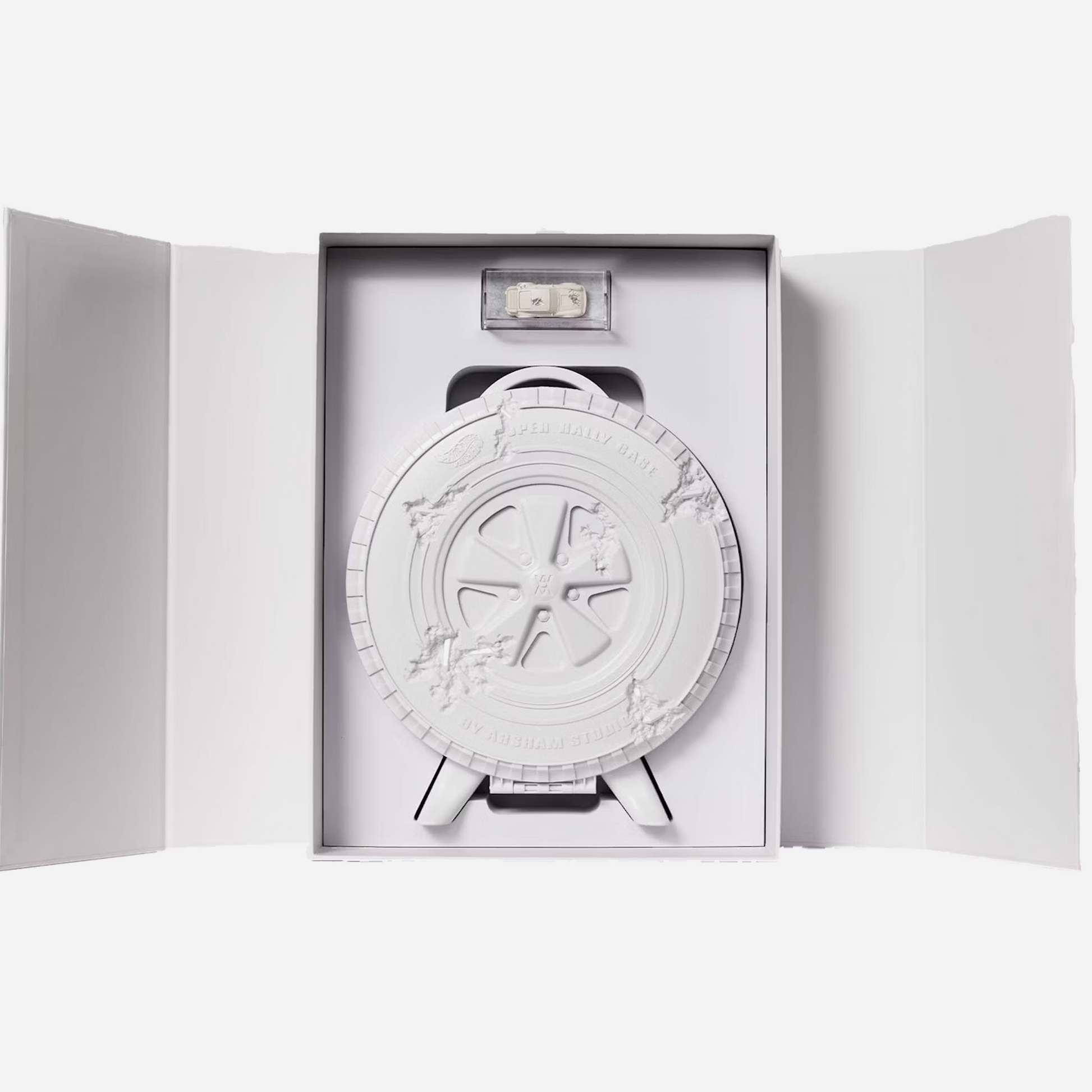Hot Wheels x Daniel Arsham Eroded Porsche 930 and Rally Case