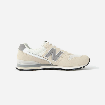New Balance 996 Beige