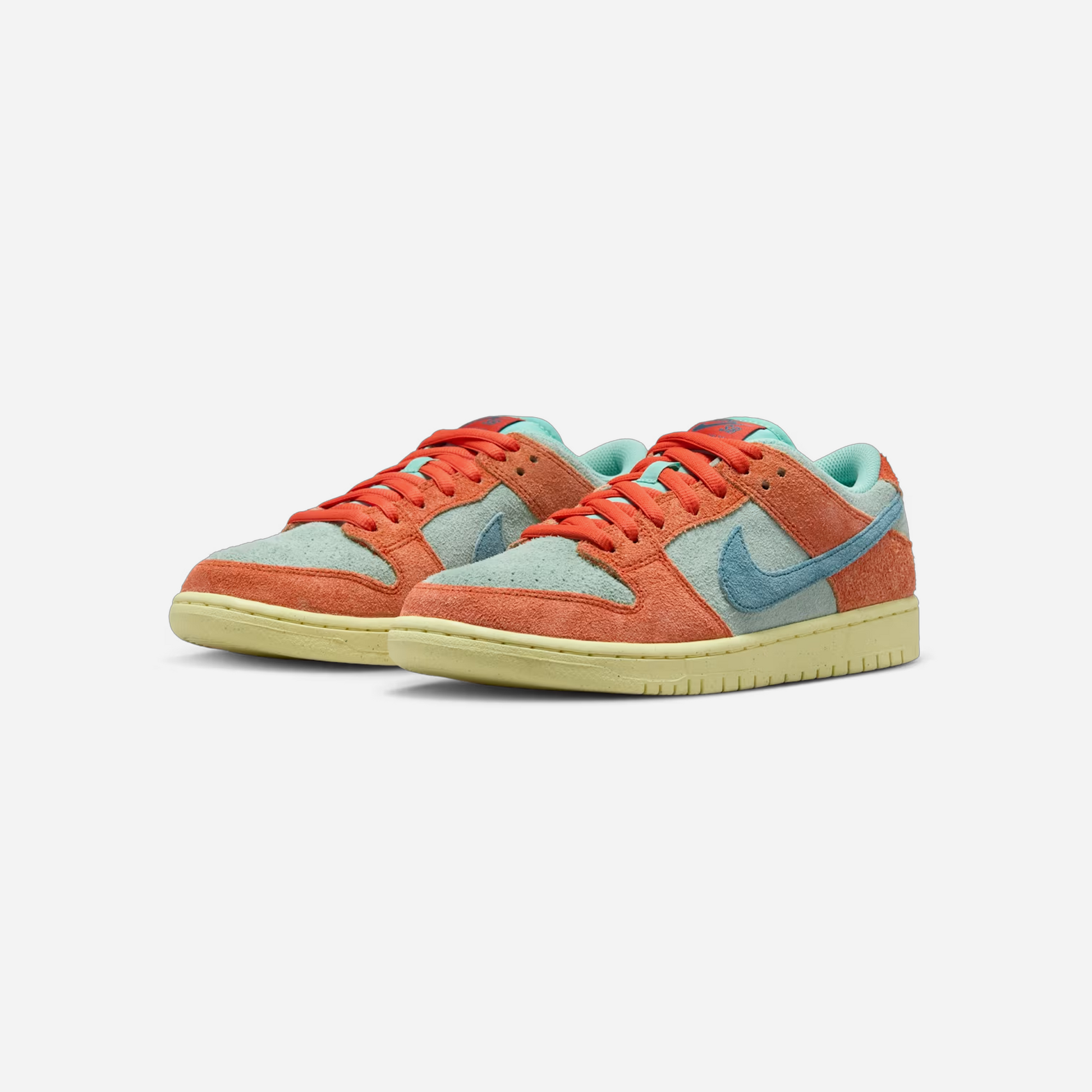 Nike SB Dunk Low Orange Emerald Rise