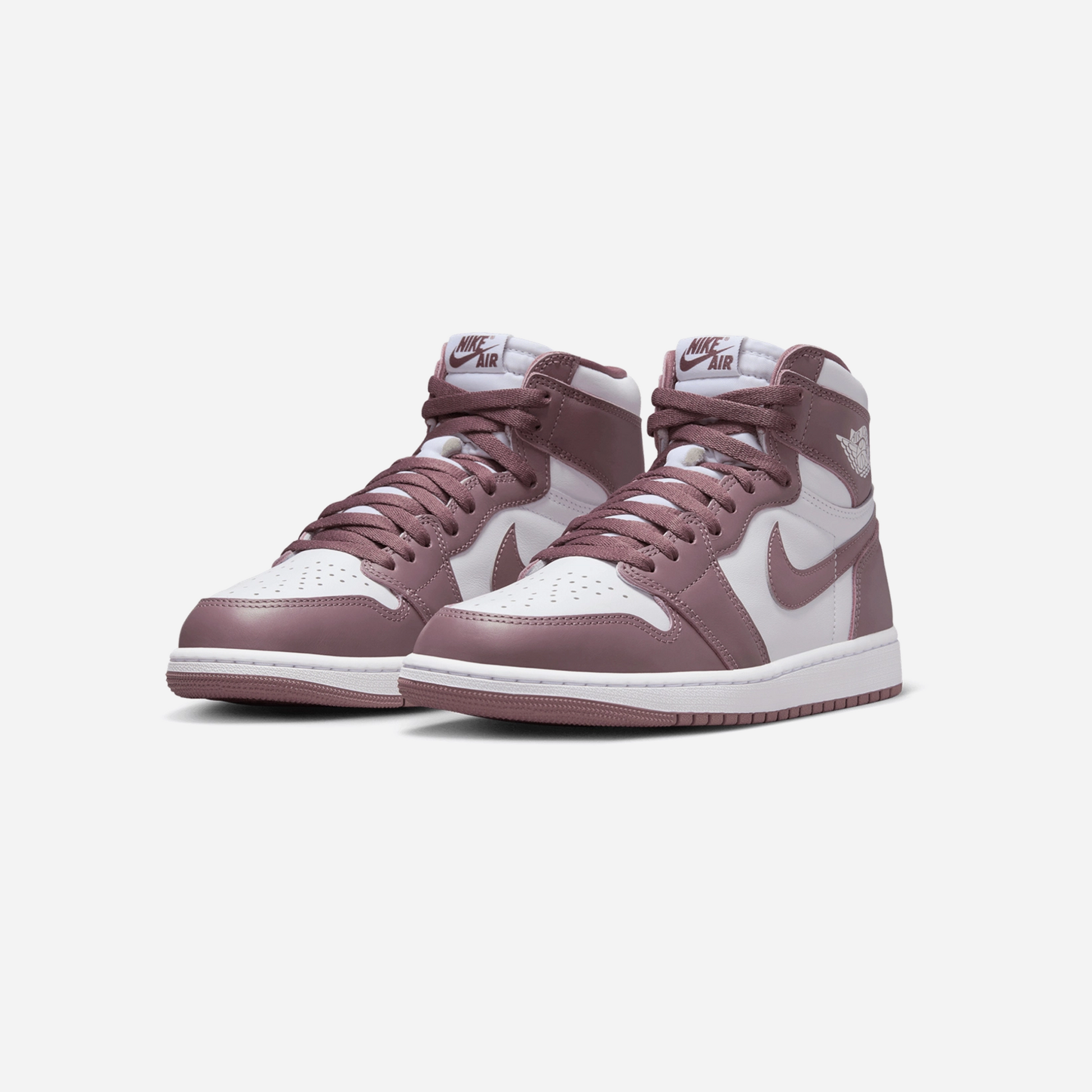 Nike Air Jordan 1 Retro High OG Mauve