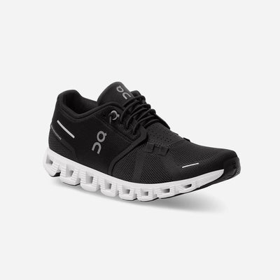 ON Running Cloud 5 Black White