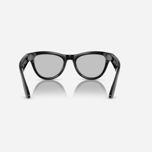 Ray-Ban Meta Skyler Shiny Black Clear-Cerulean Blue Tranisition Lens