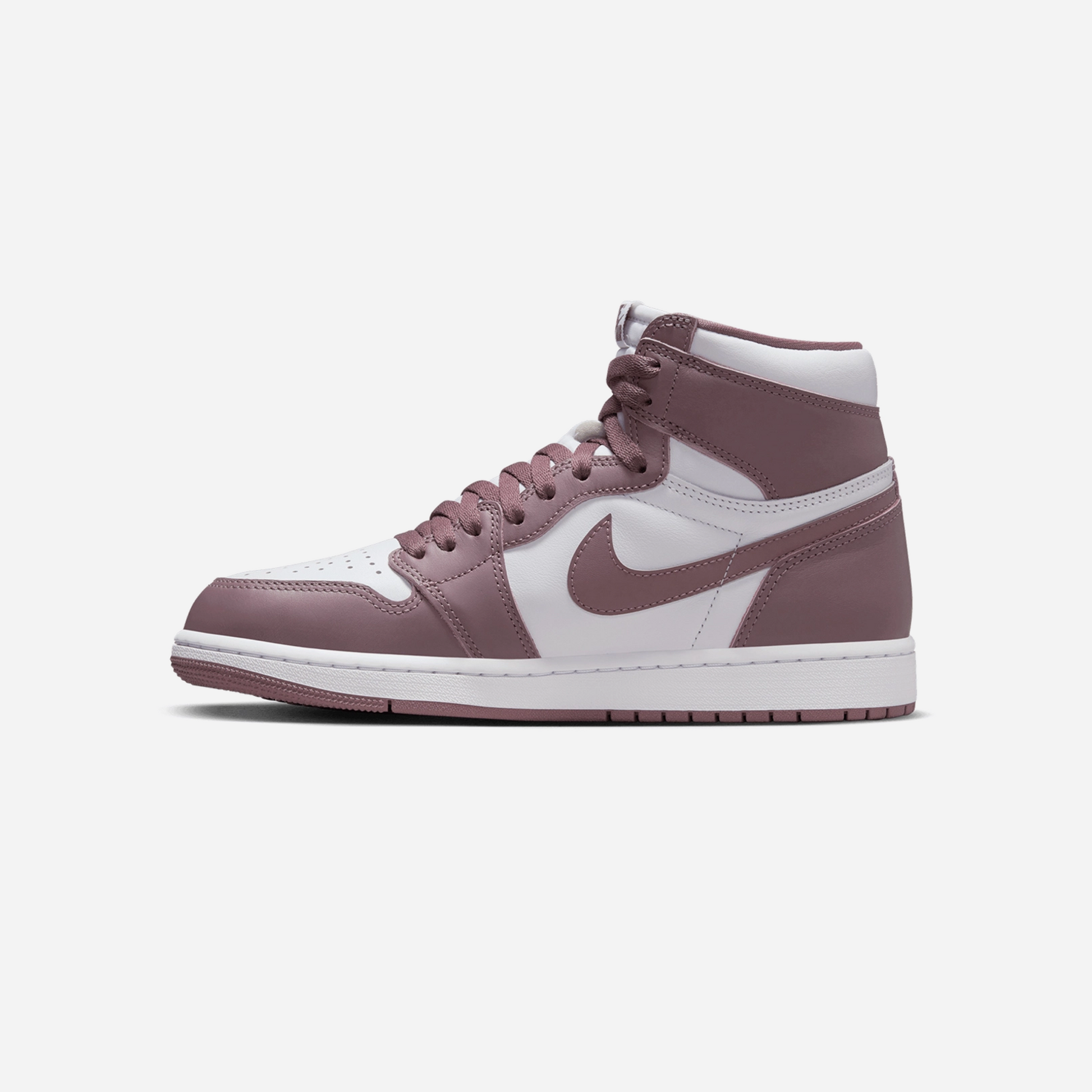 Nike Air Jordan 1 Retro High OG Mauve