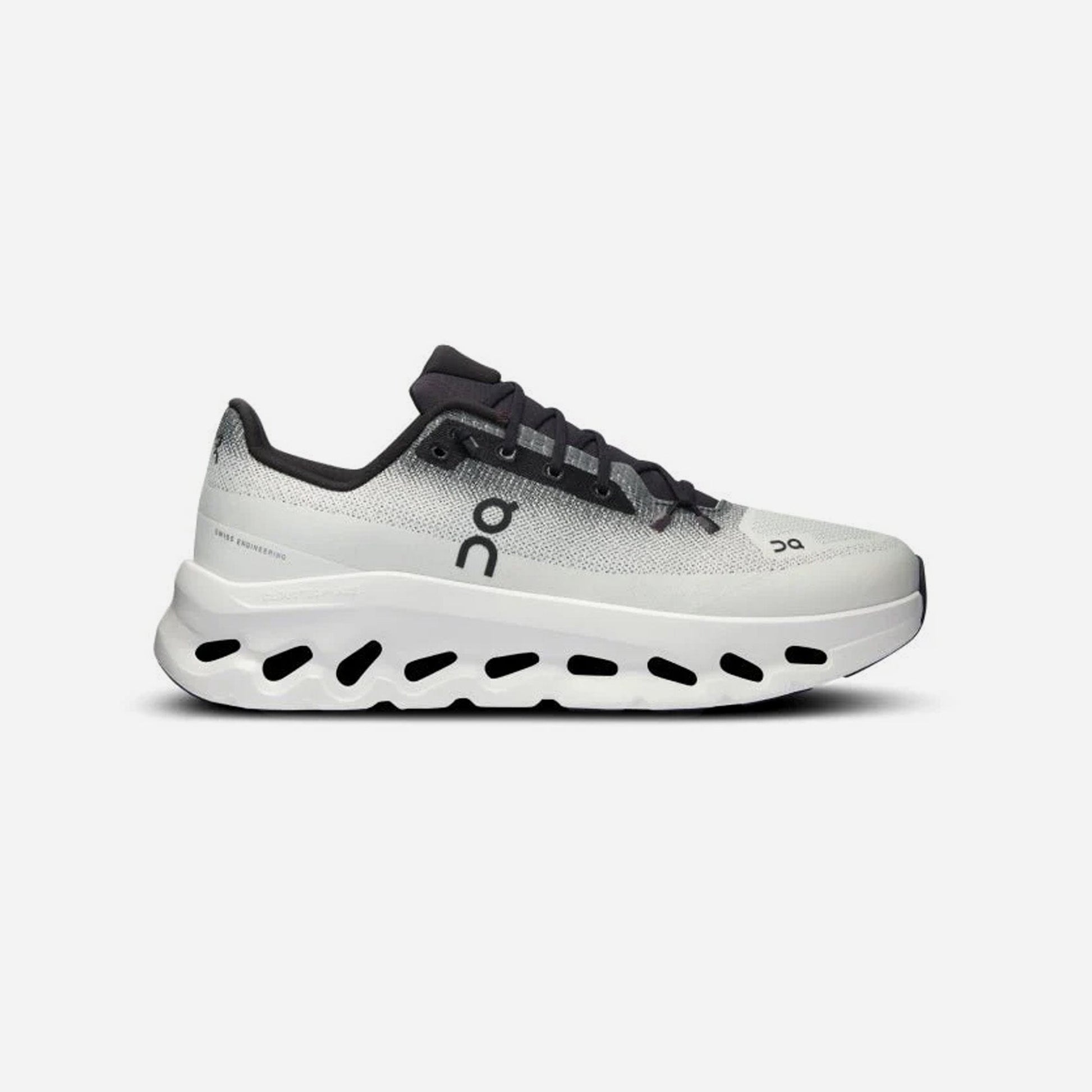 On Running Cloudtilt Black Ivory WMNS
