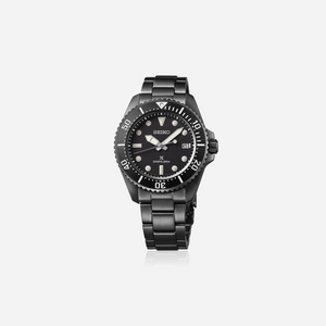 Seiko Prospex Solar Diver’s in All Black Men's