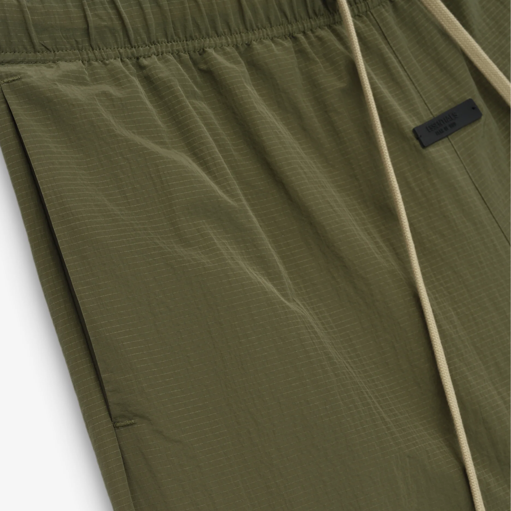 Fear Of God Essentials SS25 Ripstop Relaxed Pant Military
