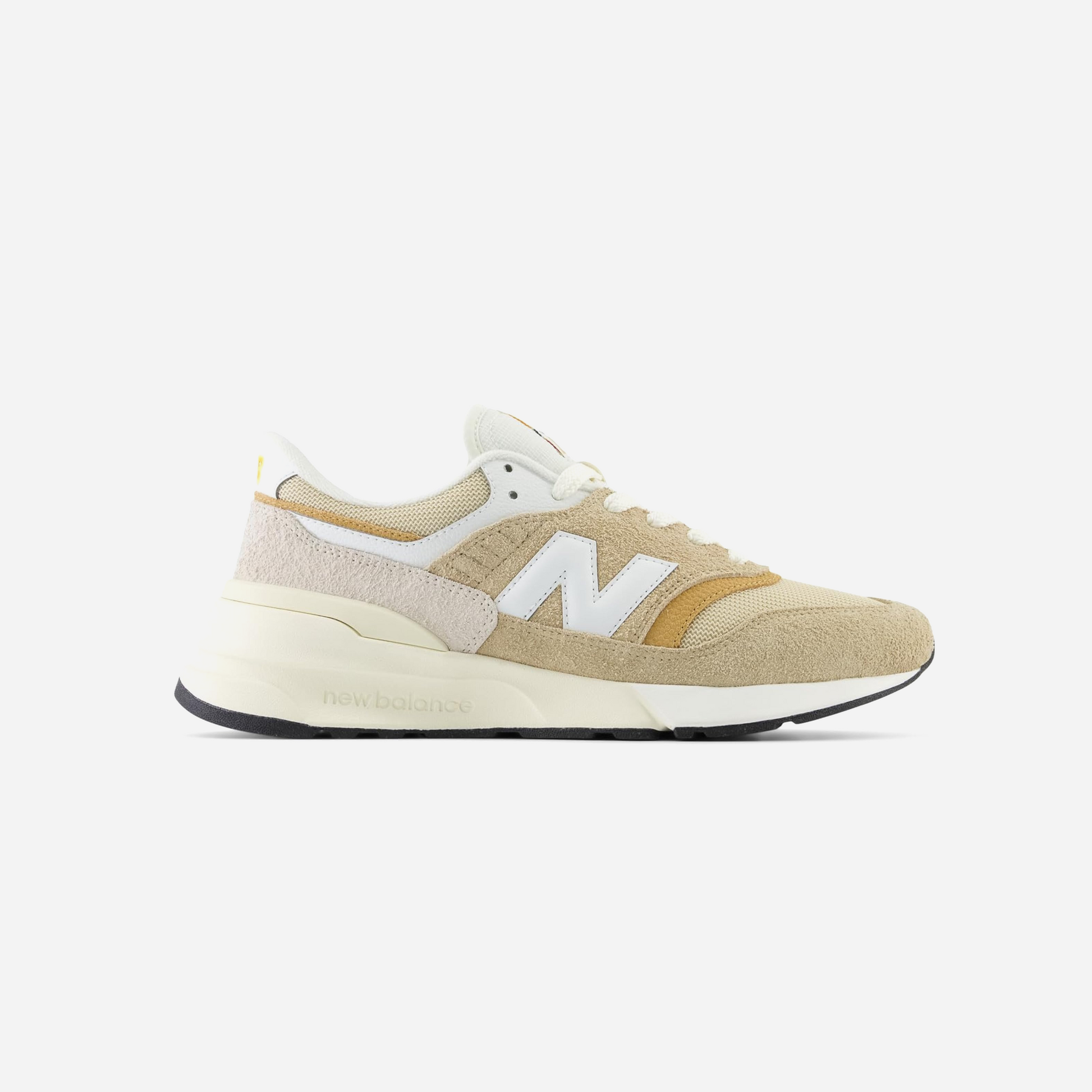 New Balance 997R Dolce Sandstone