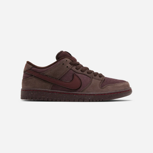 Nike SB Dunk Low City of Love Burgundy Crush