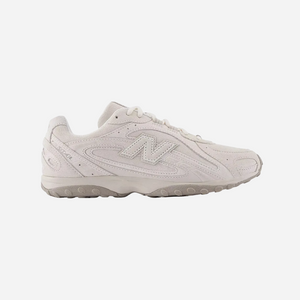 New Balance 204L Timberwolf Linen