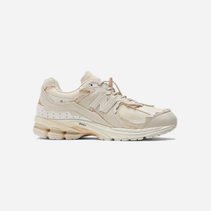 New Balance 2002R Protection Pack Sandstone