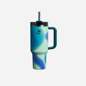 Stanley Quencher H2.0 FlowState Tumbler Coastal Teal Motion 40 oz
